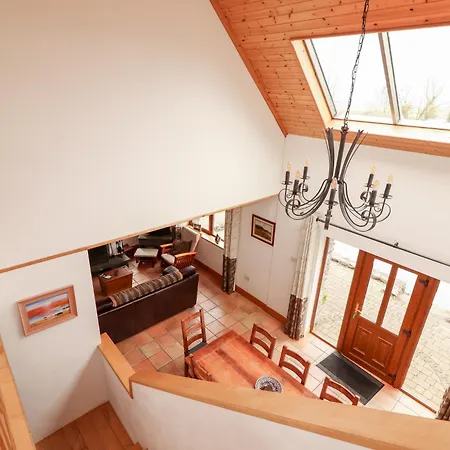 Finn House